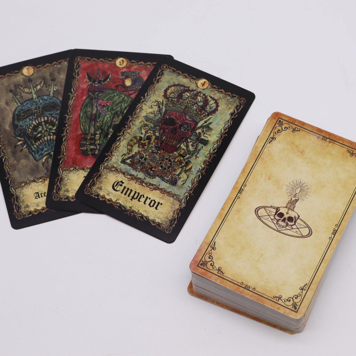 Requiem Arcana tarotspil